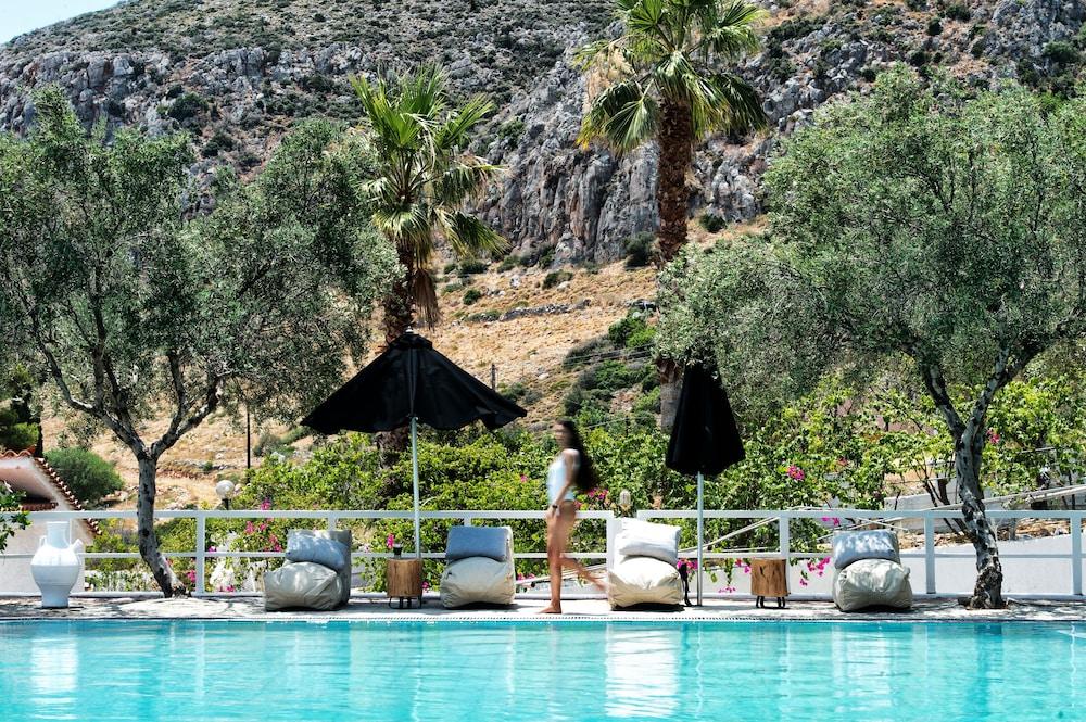 Akra Morea Hotel & Residences Monemvasía المظهر الخارجي الصورة